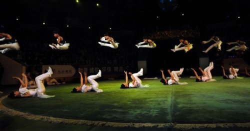 Фестиваль акробатики в Китае (22 фото)