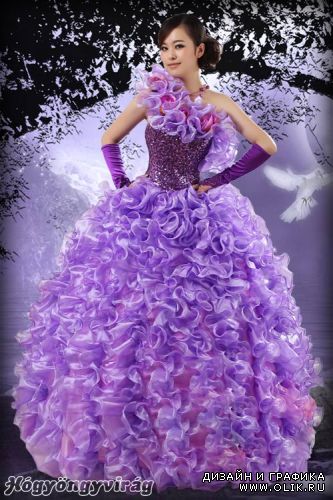 Фиолетовое платье с большим количеством сборок