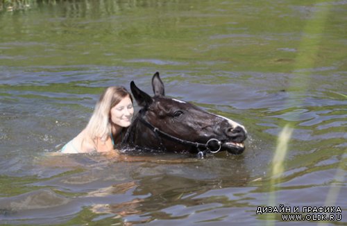 Женский фотошаблон - Купание коня